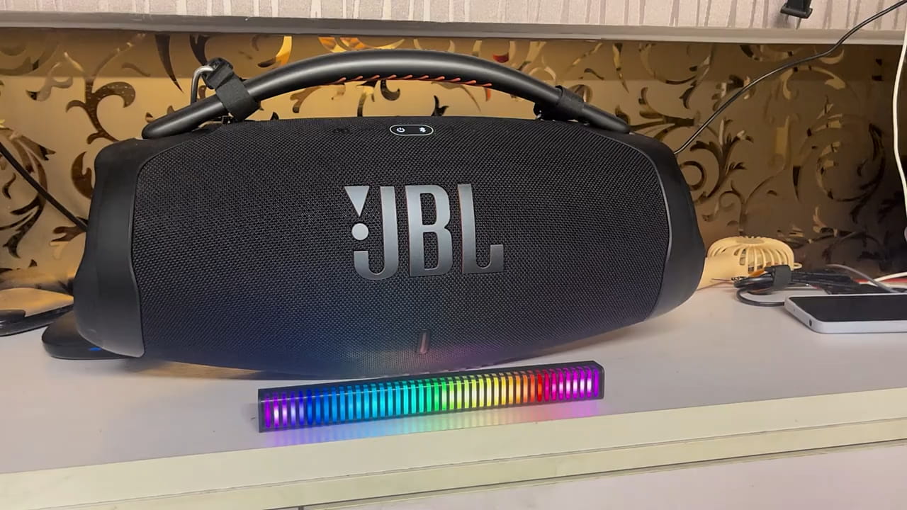 Good, very good, very atmospheric, nice