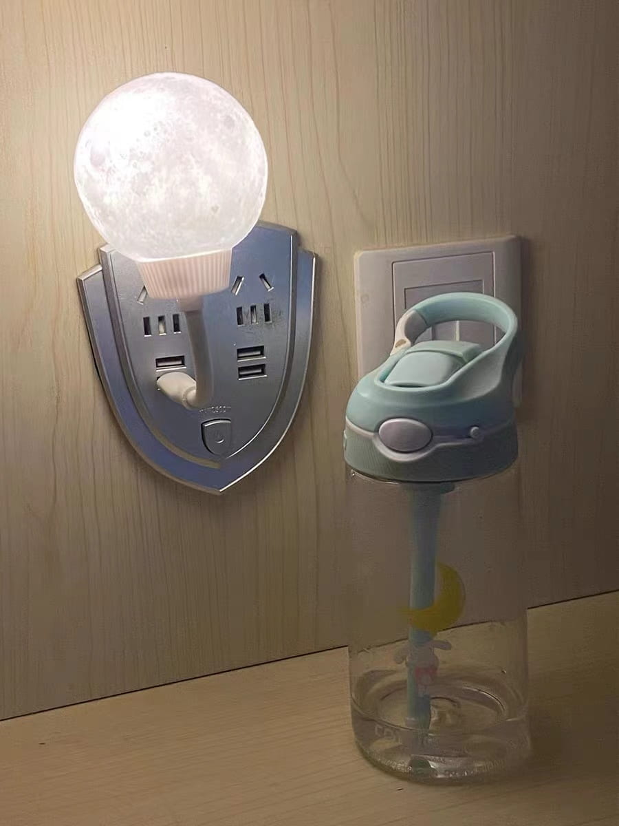 The price is so low to get a smart little light is really great. It's a USB interface, very easy to install. The light is small but very bright, and it has three colors to adjust. It's great for reading books or using the computer.